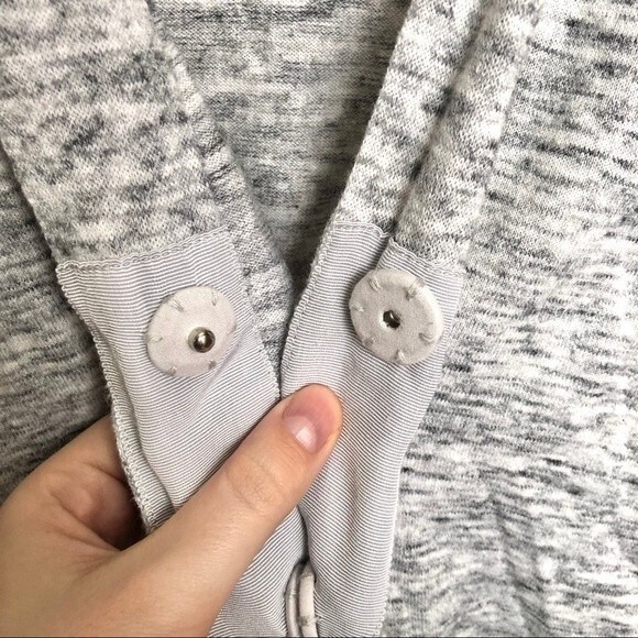 CAbi Marble Grey Snap Button-Front Cardigan Size Medium - Picture 9 of 16